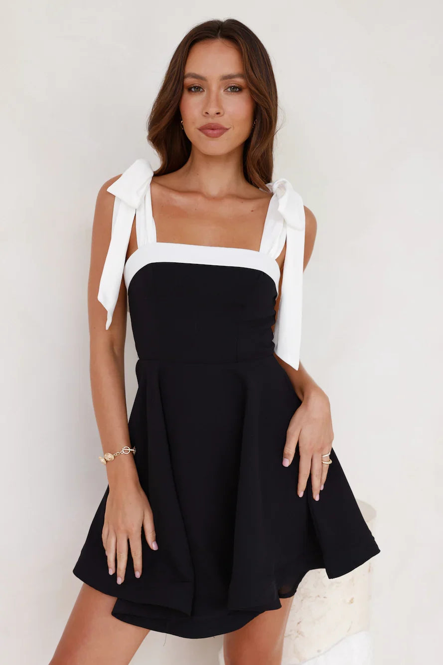 Sunday Nights Mini Dress Black